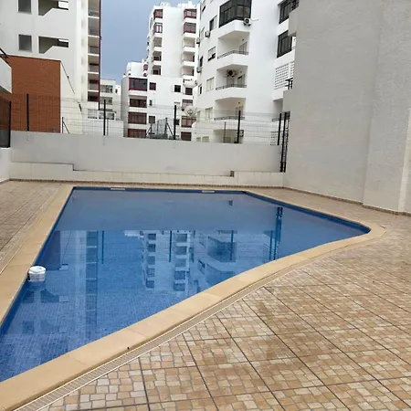 Algarve, Modern T1 With Balcony, Appartamento Quarteira