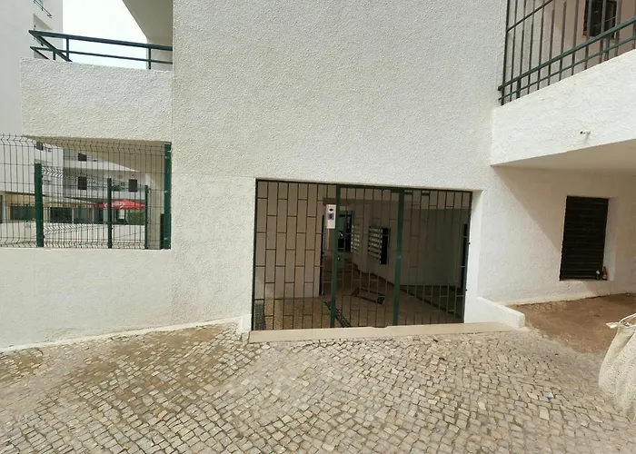 Algarve, Modern T1 With Balcony, *
