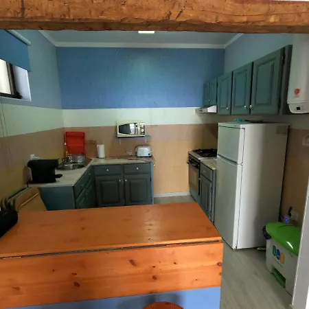 Algarve, Modern T1 With Balcony, * 奎特里拉