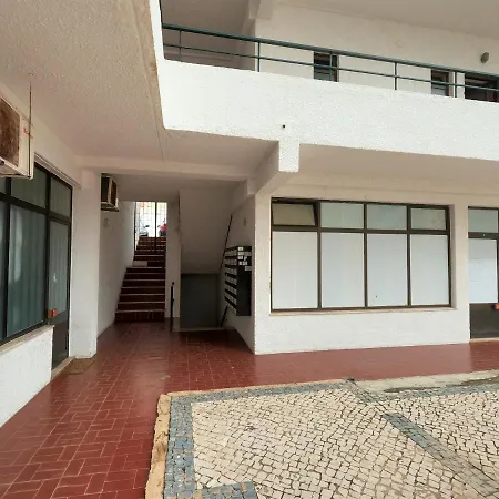 Algarve, Modern T1 With Balcony, Apartamento Quarteira